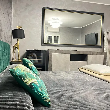 Con Jacuzzi Villa Ponte Galeria